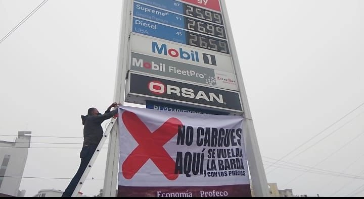 Ayer viernes, personal de la Profeco y de la Agencia de Seguridad, Energía y Ambiente (ASEA) implementaron varios operativos en municipios del estado de México, entre estos San Salvador Atenco, Valle de Bravo, Toluca, Metepec y esta localidad. Foto 