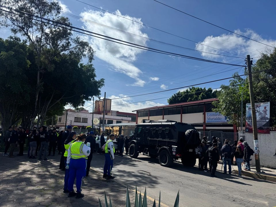 El agresor, no había realizado denuncia previa y había sido despedido tres años atrás.

