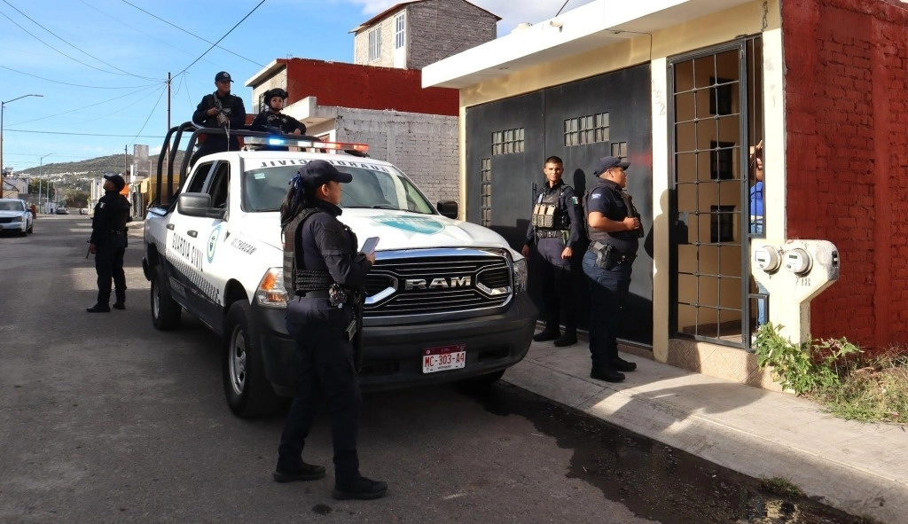 El empresario Samir Lemus fue atacado por sujetos armados en la tienda Italika del municipio de Apatzingán. Foto Tomada de X @SSeguridad_Mich / Archivo
