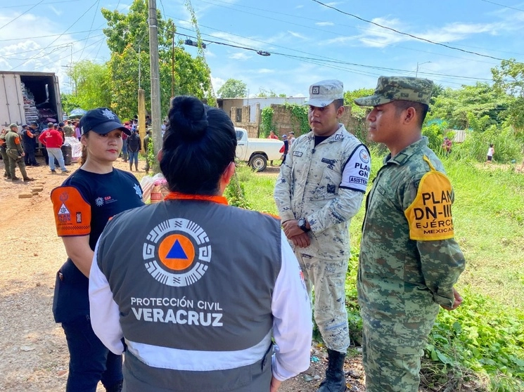 De los 14 municipios afectados en Veracruz, seis concentran los mayores daños, por lo que las autoridades han implementado el Plan DN-III de Sedena y Plan Tajín de la SSP. Foto tomada de Twitter @PCEstatalVer