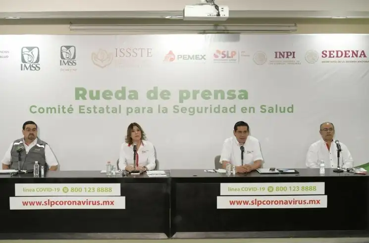 Miguel Lutzow, vocero técnico del comité informó que las cinco defunciones ocurridas en el estado por coronavirus corresponden a hombres. Foto Vicente Juárez