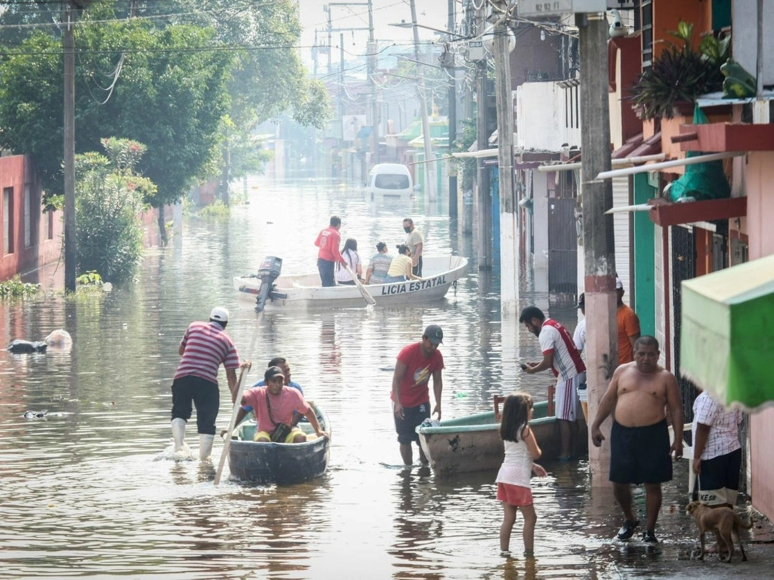El Instituto de Protección Civil del Estado informó que en total son 150 mil afectados, de los cuales 12 mil se refugiaron en albergues debido a los estragos que causaron la depresión tropical 'Eta' y el frente frío número 11. Foto Cuartoscuro