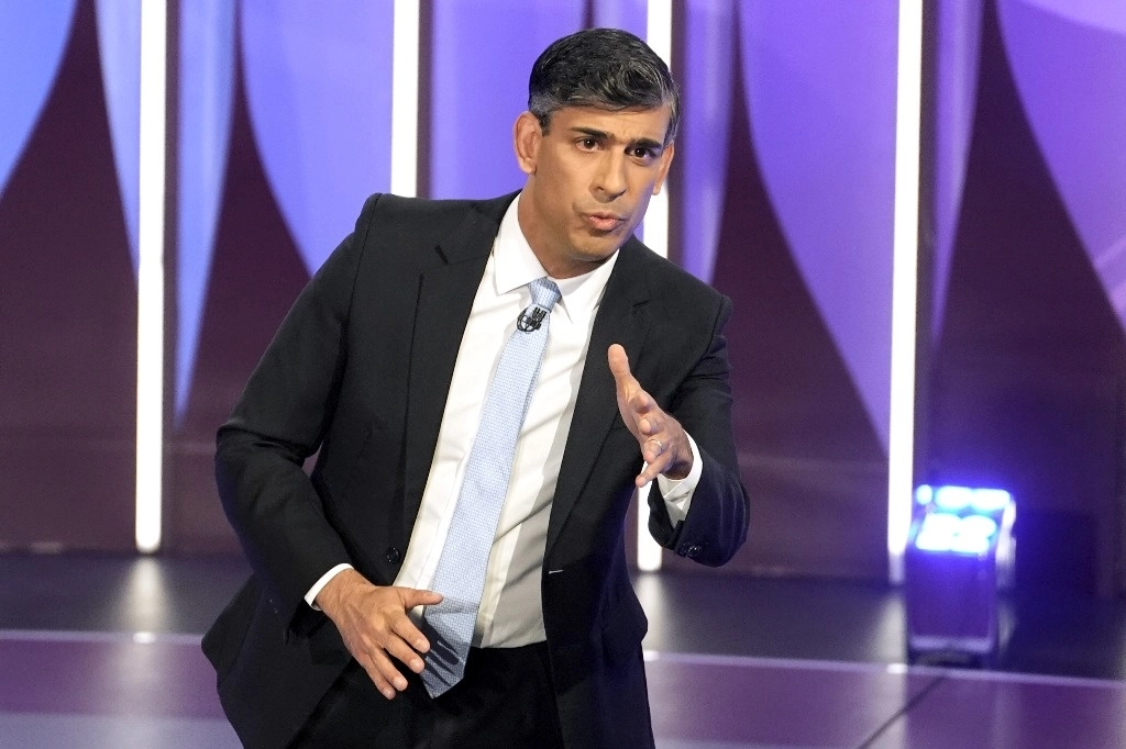 Al ser preguntado sobre si está de acuerdo con que los sospechosos participen en las elecciones, ha recordado que las investigaciones están en curso y deben hacerse "con seriedad". Foto Ap