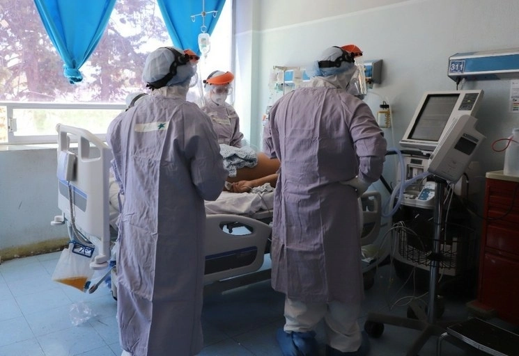 La capacidad hospitalaria en las principales ciudades del estado se encuentra, en promedio, a 32 por ciento. Foto  Facebook @SaludMich