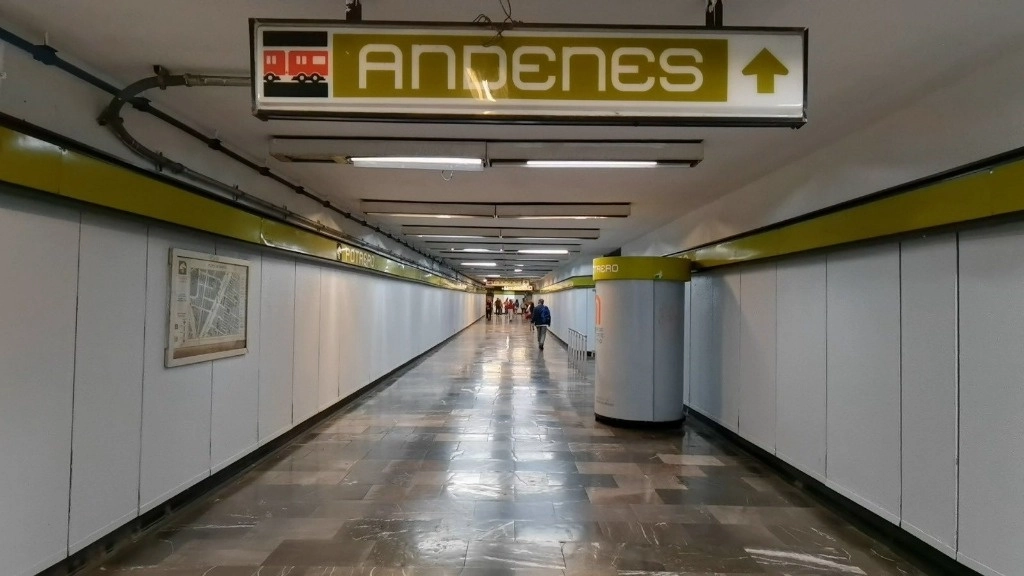 Además de la línea 3, las labores de limpieza y pintura se han llevado a cabo en las líneas 2, 3, 6, 8 y 12. Foto tomada de Twitter @MetroCDMX.
