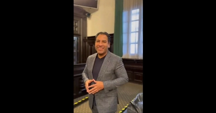 Eduardo Ramírez en imagen tomada de su cuenta de twitter.