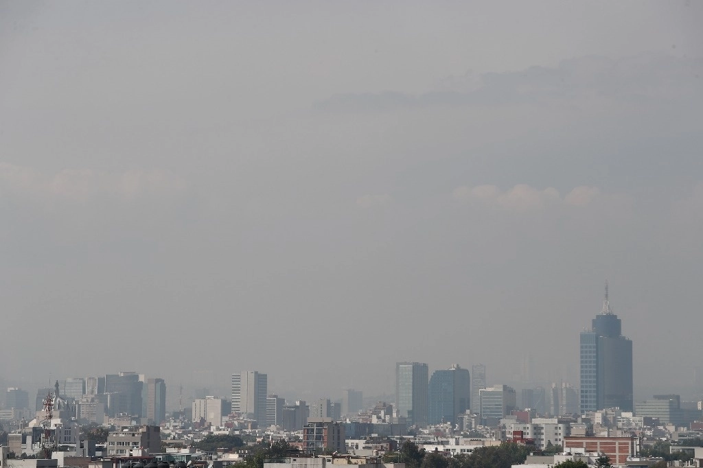 La Ciudad de México luce con contaminación durante la Navidad, el 25 de diciembre de 2024. Foto Víctor Camacho