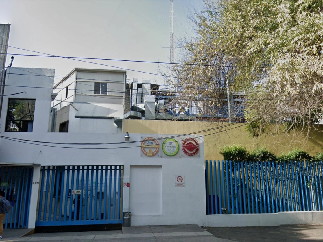 Entre las anomalías identificadas desde el pasado mes de noviembre está que Psicofarma utilizaba lotes de prueba de laboratorio (lote de transferencia) como producto terminado para comercializar. Foto tomada de Google Street View