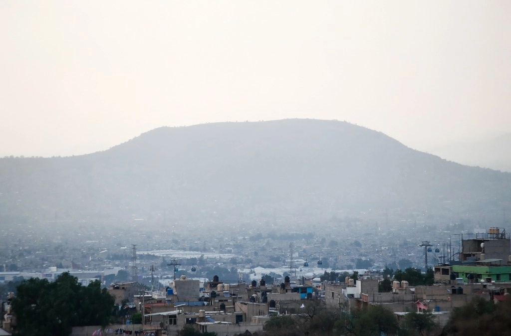 Aspectos de la contaminación ambiental en el valle de México. Foto Víctor Camacho