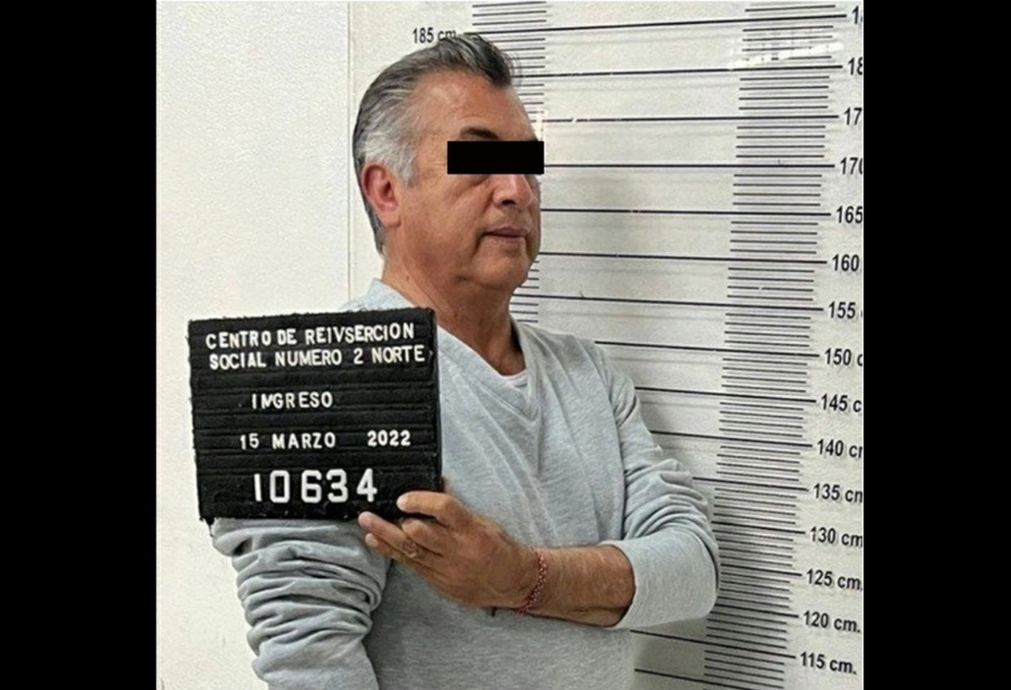 El ex gobernador de Nuevo León, Jaime Rodríguez al momento de ser fichado. Foto difundida en redes sociales / archivo 