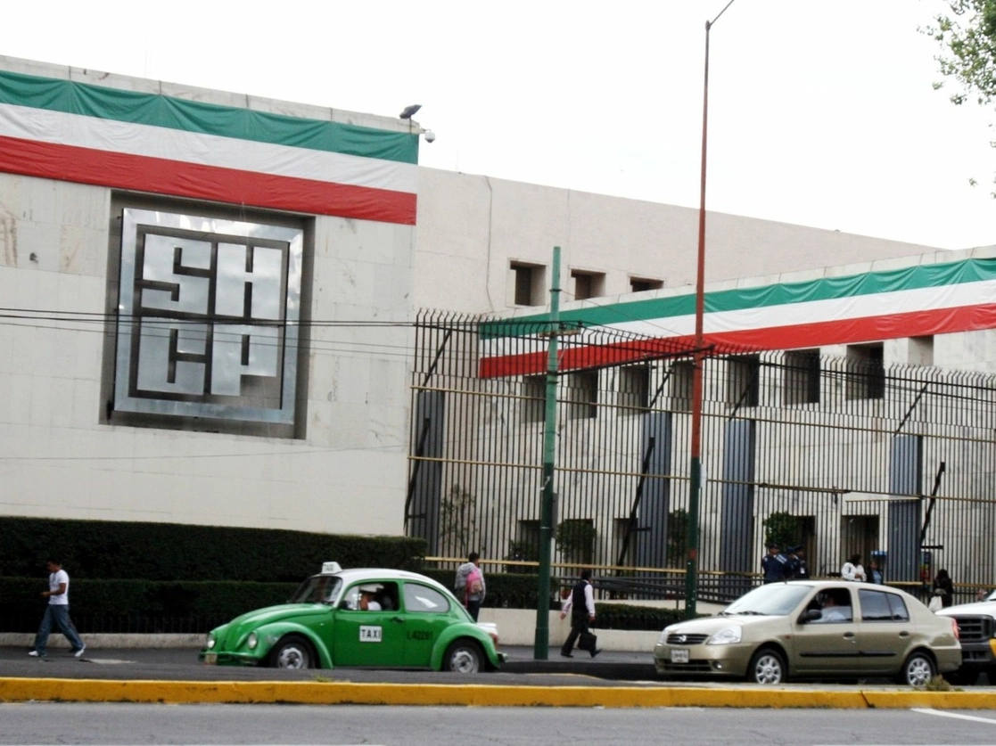 Oficinas de la Secretaría de Hacienda y Crédito Público en la Ciudad de México. Foto María Meléndrez Parada / Archivo