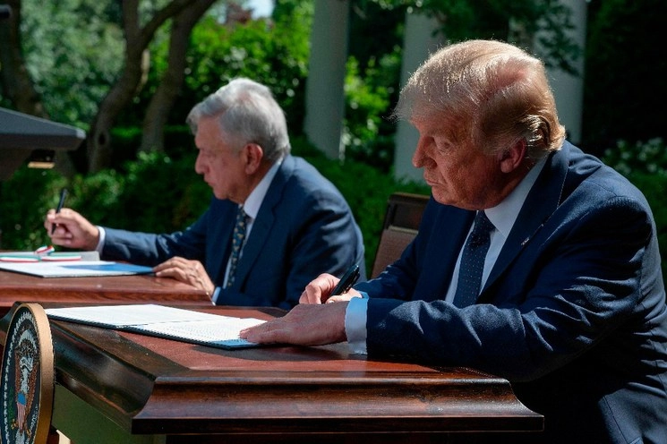 Firma del acuerdo. Foto Ap