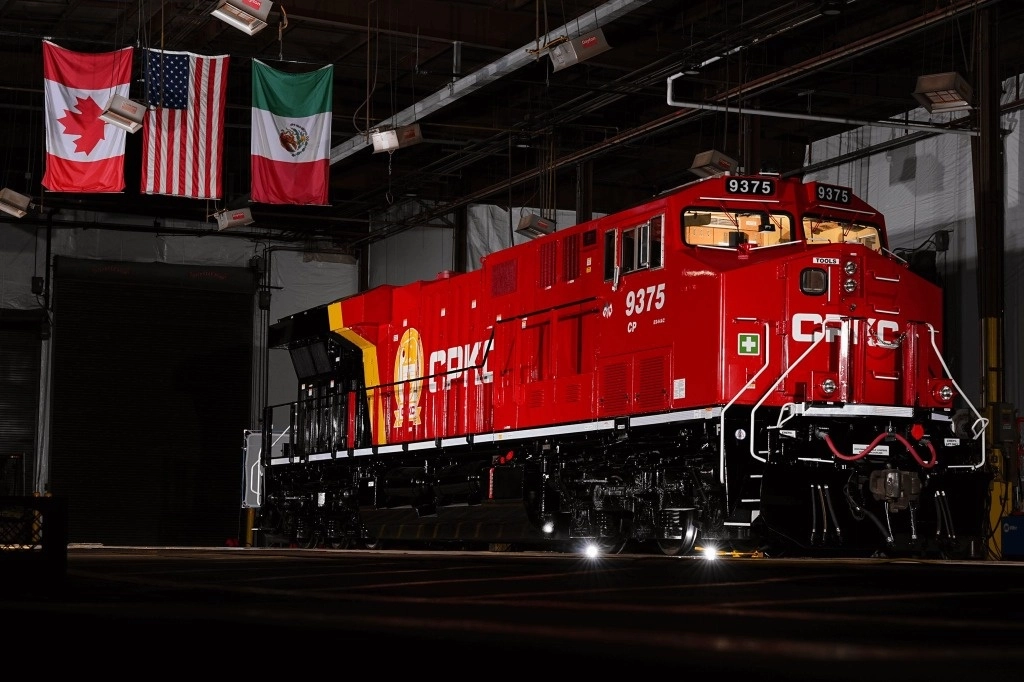 La empresa encargada de la obra, Canadian Pacific Kansas City, ha cumplido con todos los requisitos establecidos por CILA, lo que ha permitido que el avance del proyecto sea fluido. Foto @WilliamSassoX