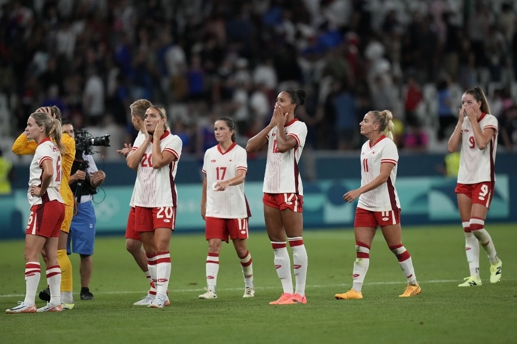 Canadá jugará contra Colombia este miércoles, sabiendo que sólo la victoria le dará el pase a cuartos de final. Foto Ap   