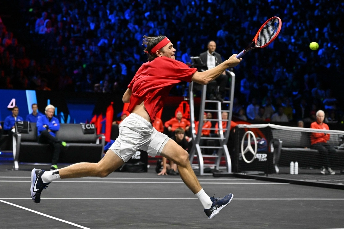 Taylor Fritz se impuso al británico Cameron Norrie en la segunda jornada de la Laver Cup, jugada en la O2 Arena, en Londres, Inglaterra. Foto Afp