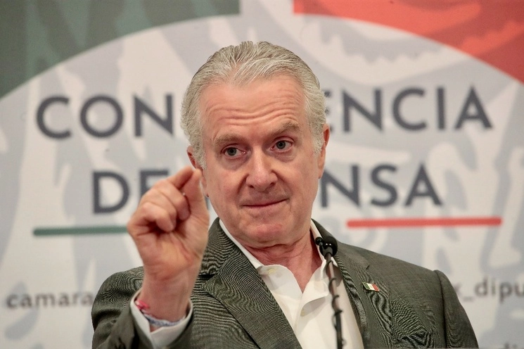 El diputado federal del PAN, Santiago Creel. Foto Luis Castillo / Archivo 