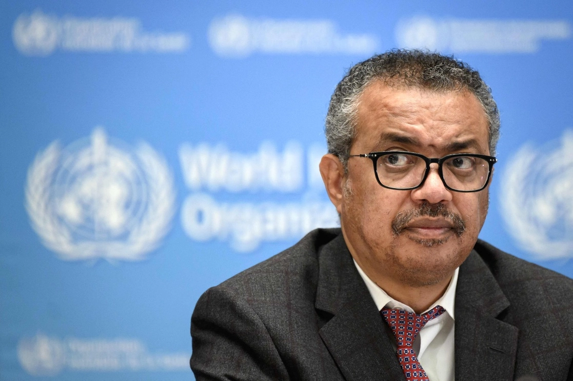 El director general de la OMS, el etíope Tedros Adhanom Ghebreyesus, que ha estado en el centro del escenario en la lucha contra la pandemia, es el único candidato a su sucesión, por lo que su relección está fuera de duda. Foto Afp / Afp