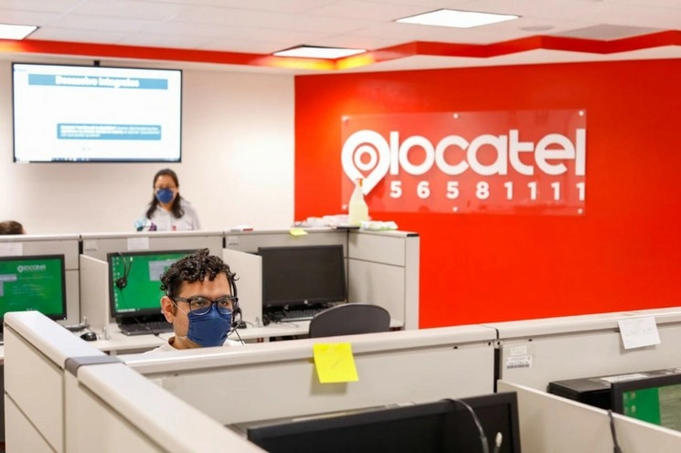 En la Ciudad de México, a través de Locatel, médicos diagnostican vía telefónica a pacientes sospechosos de haberse contagiado de Covid-19. Foto cortesía del Gobierno de la CDMX