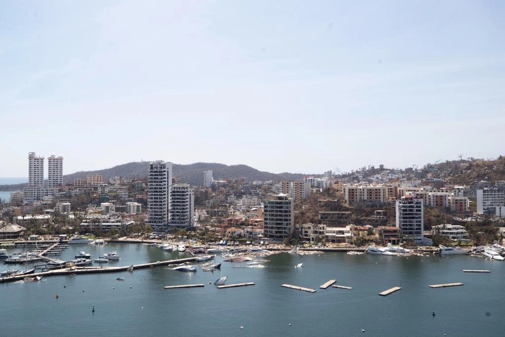 Daños en Acapulco, tras el paso del huracán 'Otis', en Guerrero, el 1 de noviembre de 2023. Foto Alfredo Domínguez