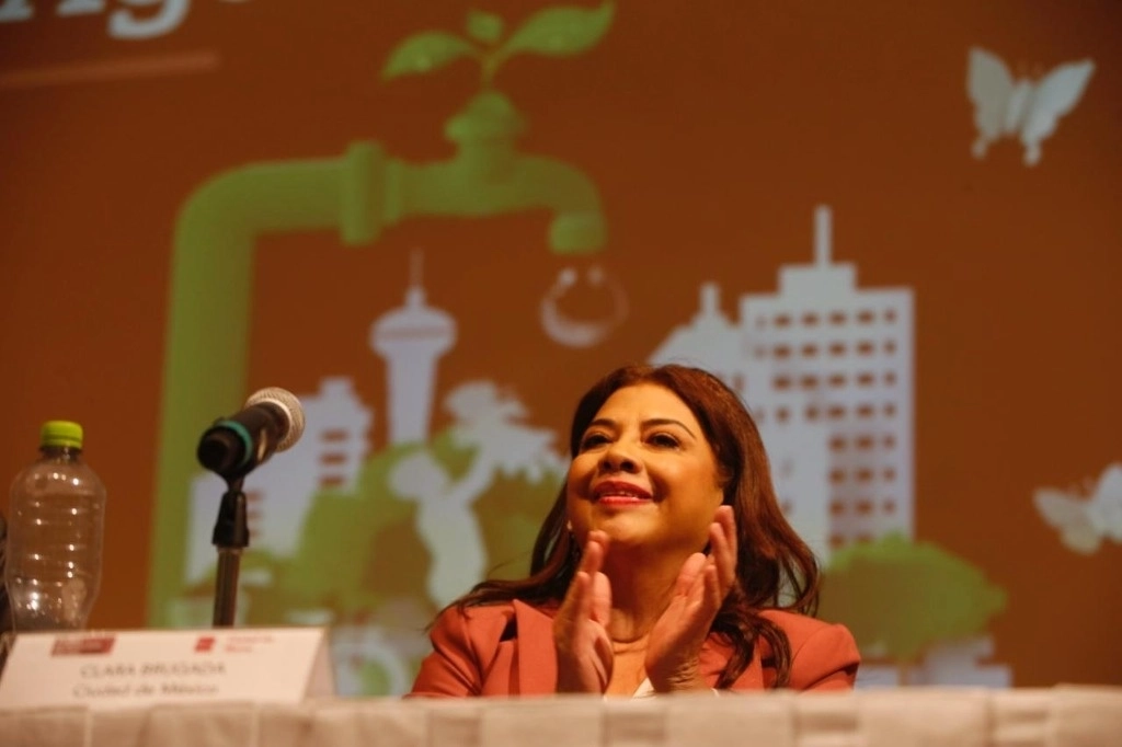 Clara Brugada, candidata de Morena al Gobierno de la Ciudad de México. Foto José Antonio López / Archivo