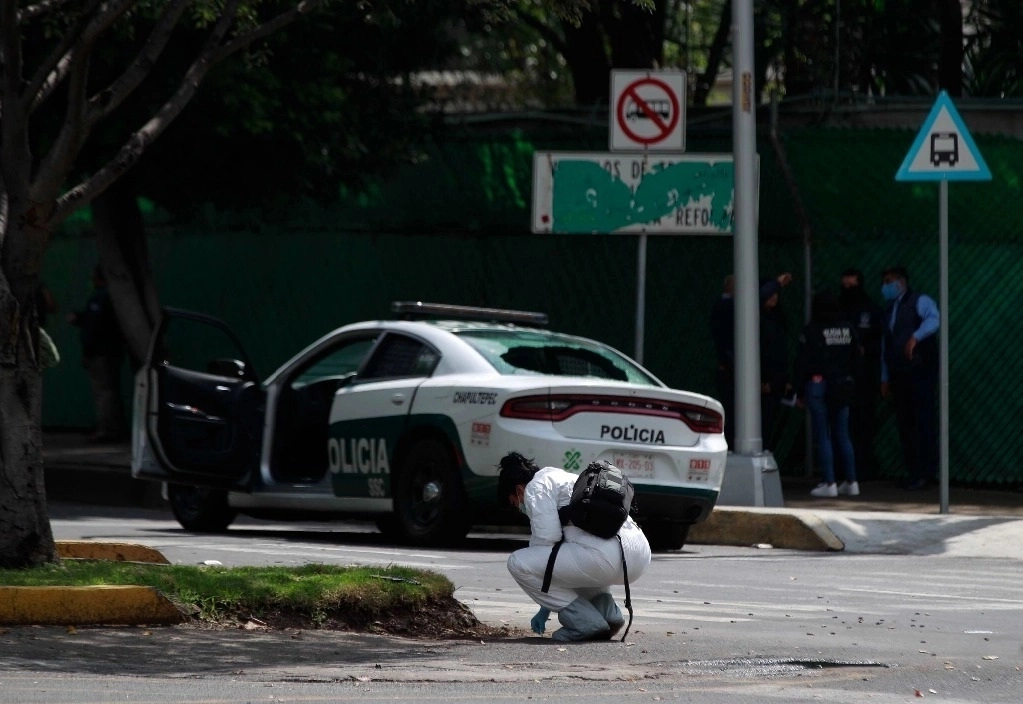 Al cierre del primer semestre de 2023, México reportó 15 mil 82 homicidios, provocados principalmente por agresión con disparo de armas de fuego; es decir, la menor cifra en seis años para una primera mitad del año. Foto 'La Jornada' / Archivo