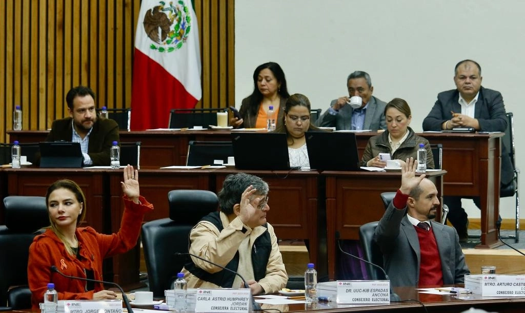 Sesión extraordinaria del Consejo General del Instituto Nacional Electoral, en la Ciudad de México, el 25 de noviembre de 2023. Foto María Luisa Severiano