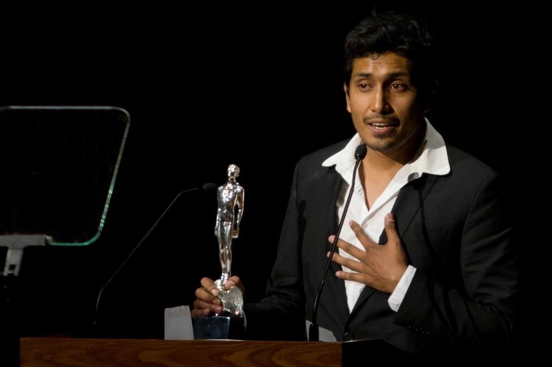 Tenoch Huerta habló sobre el racismo en el cine y la TV en México en el programa Versión extendida, transmitido por YouTube. Foto Cuartoscuro / Archivo