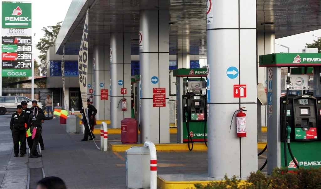 Gasolinera Pemex en el Boulevar de Hacienda de Ojo de Agua, en Tecámac, estado de Mexico, el 04 de abril de 2024. Foto Roberto García Rivas