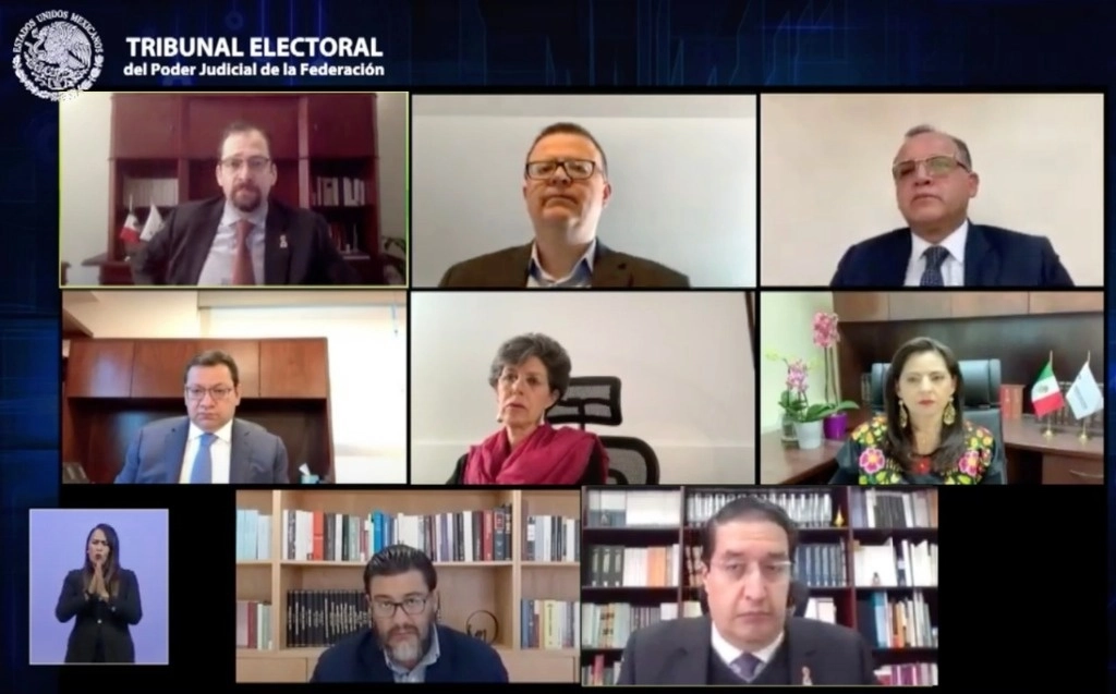 Magistrados del TEPJF durante sesión este 25 de noviembre de 2020