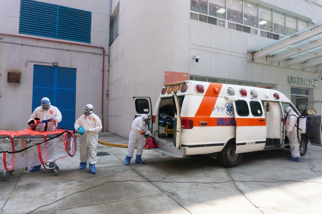 Por saturación hospitales del Estado de México ha solicitado el traslado de paciente a otras clínicas. Foto Pablo Ramos