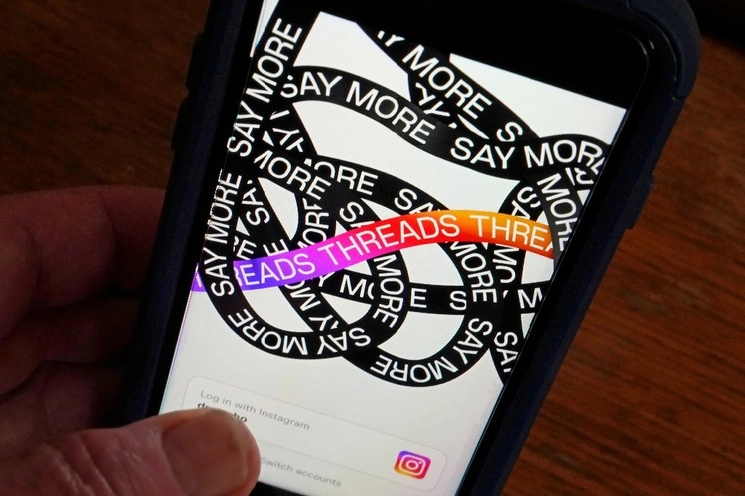 Threads, de Meta, registró una marca de 30 millones de usuarios, convirtiéndose en la primera amenaza real para Twitter. Foto Ap