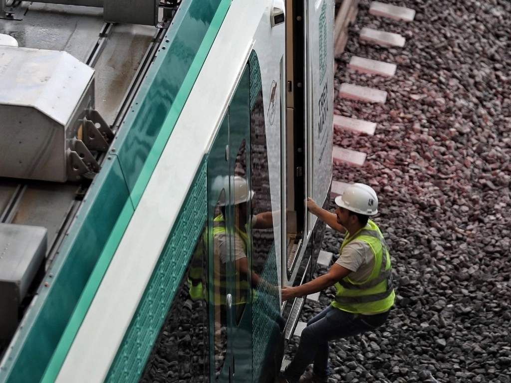 Será hasta después de la elección de junio de este año que el Tren Maya pueda estar operando en su totalidad en sus siete tramos. Foto Marco Peláez / Archivo

