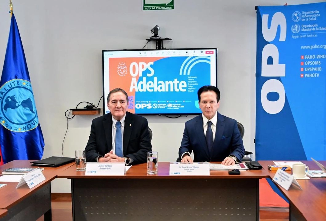 Participa el dirigente de OPS, Jarbas Barbosa reunión de alto nivel con enlaces del sector público en vacunación de México. Foto 