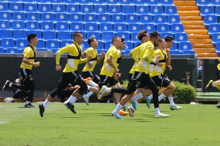 El conjunto felino trabajó con intensidad en la práctica de ayer, en busca de cobrar revancha de la final que perdieron con Chivas en 2017. Foto cortesía Tigres