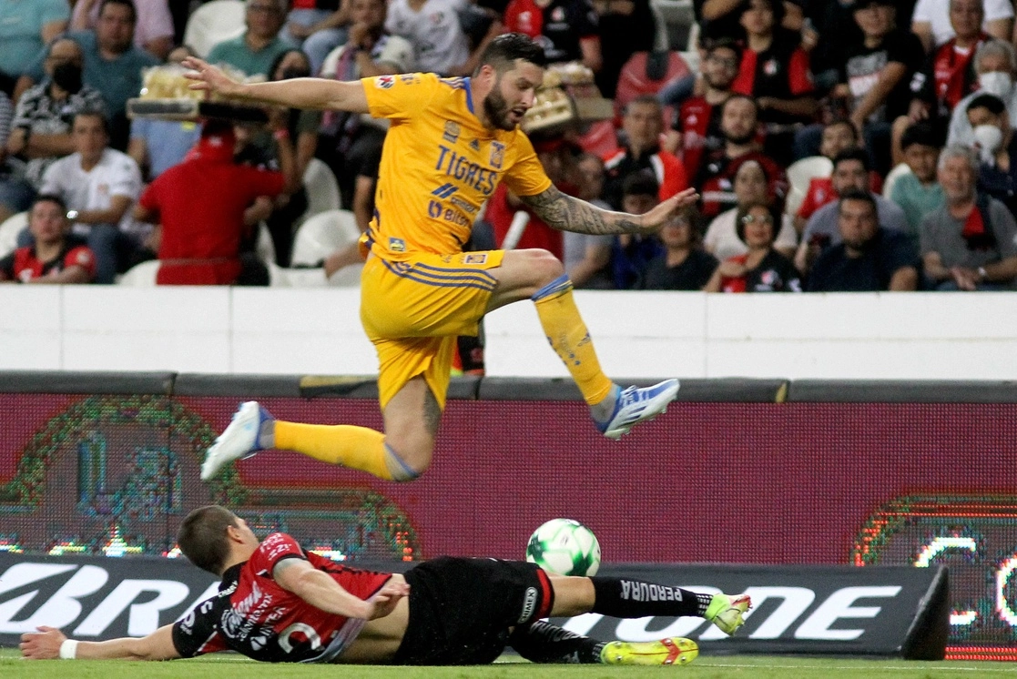Andre-Pierre Gignac encabezará el poder ofensivo de los regiomontanos en busca del pase a la final. Foto @Afp