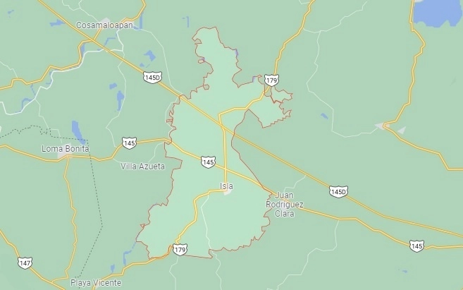 Los cadáveres fueron abandonados en la autopista La Tinaja-Cosoleacaque, a la altura de Ciudad Isla. Foto tomada de Google Maps