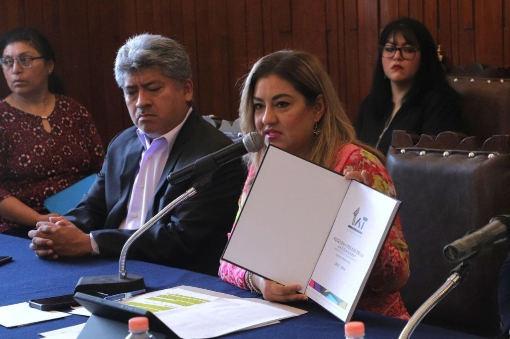 Alga González, alcaldesa saliente de Tlalpan, participó en la cuarta sesión solemne del Concejo de la Alcaldía. Foto Proporcionadas por la alcaldía Tlalpan