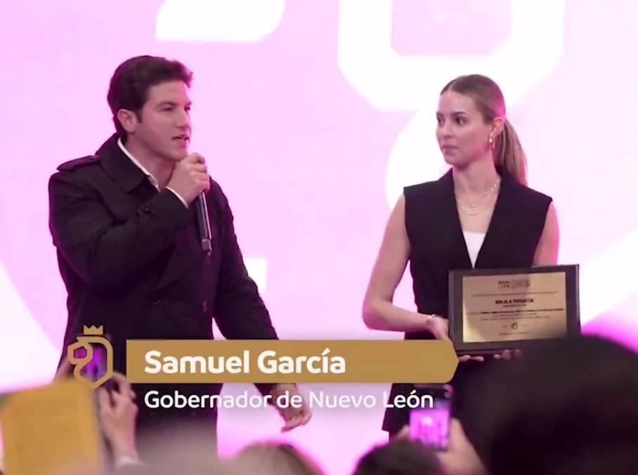 Samuel García junto a su esposa Mariana Rodríguez en imagen tomada del perfil de X del gobierno de NL