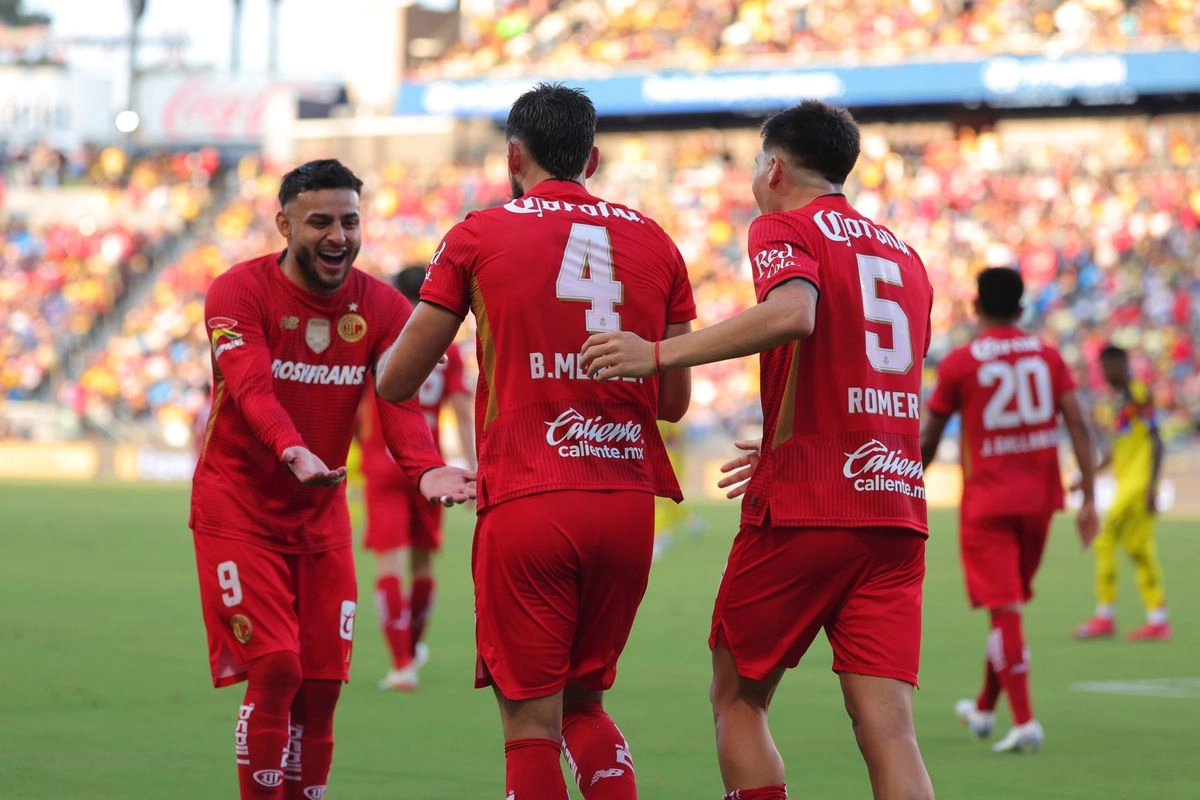 Bajo el mando de Antonio Mohamed, el Toluca goleó por 3-1 a las Águilas del América para confirmarse como el mejor plantel de la Liga Mx. Foto 