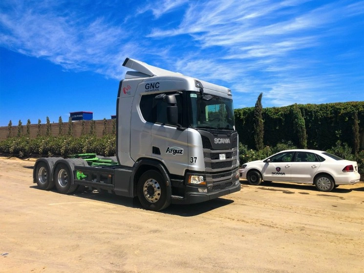 Se trata de un camión Scania R410 GNC Euro 6, con el que buscan contribuir al cuidado del medio ambiente. Foto. Scania México. 