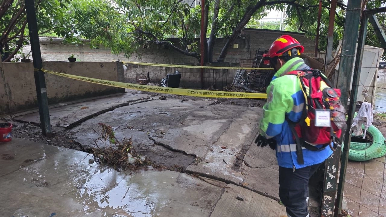 Todos los servicios fueron atendidos de manera oportuna por personal del Sistema Estatal de Protección Civil, en coordinación con las Unidades Municipales de Protección Civil y con el apoyo de elementos de la Semar, Defensa) y Guardia Nacional GN, sin que se registraran personas lesionadas ni tampoco fallecimientos.


