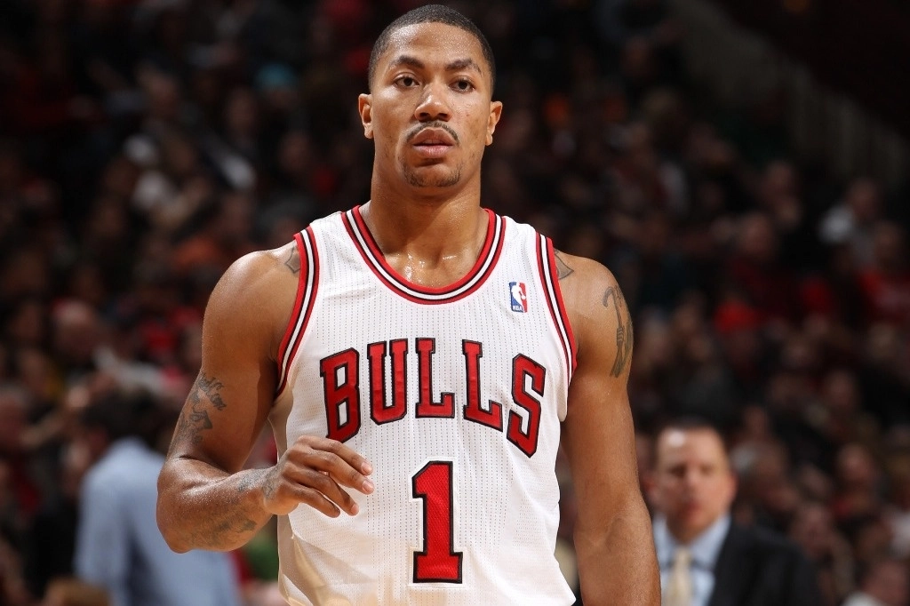 Derrick Rose jugó ocho temporadas con los Toros de Chicago; en 2011 se convirtió en el jugador más joven en ganar el premio MVP. Foto Europa Press 