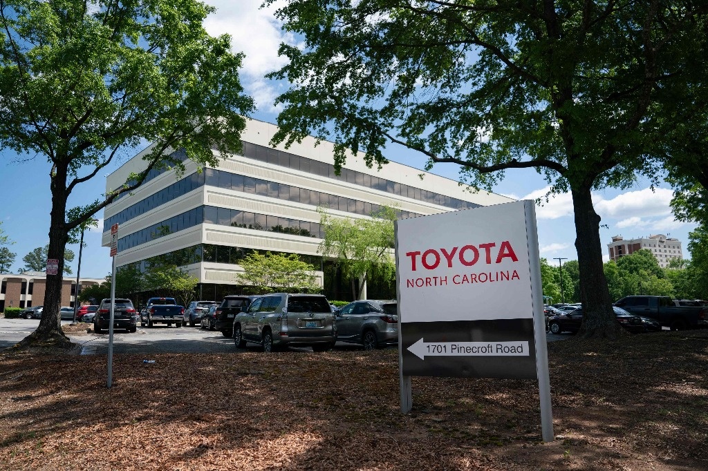 Toyota repeatedly stopped plant in Mexico resulting from lack of employees