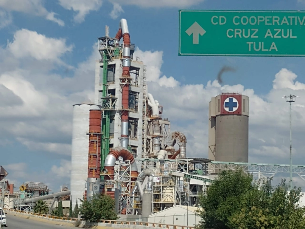 Cementera Cruz Azul en Tula, Hidalgo. Foto La Jornada Hidalgo