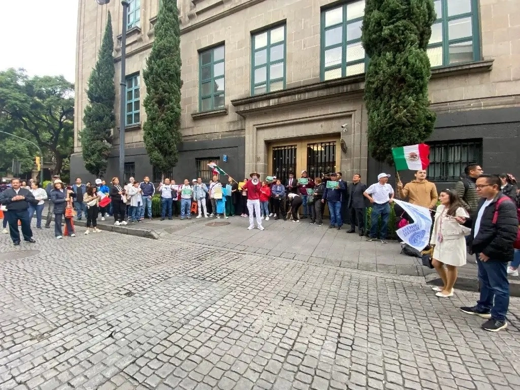 Reiteró que sus seguidores continuarán en paro de actividades. Foto Germán Canseco/ Archivo  