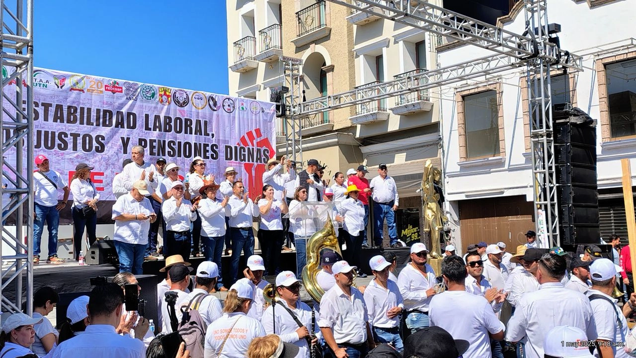 En Nayarit, líderes sindicales se pronunciaron por mejorar los salarios y las condiciones de trabajo. Foto 