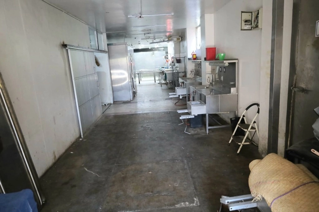 Aspectos de las instalaciones del Servicio Médico Forense de Chilpancingo. Foto Sergio Ocampo