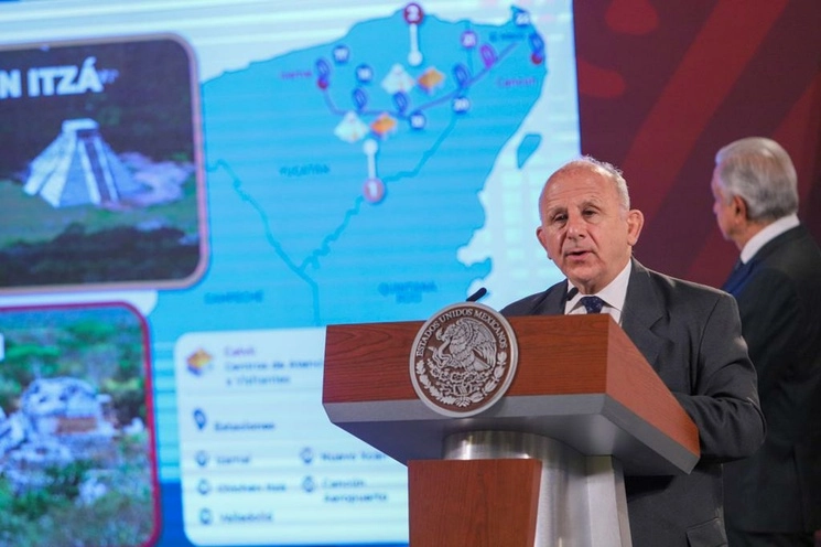 Diego Prieto Hernández, director del Instituto Nacional de Antropología e Historia (INAH), durante la conferencia presidencial matutina en Palacio Nacional, en la Ciudad de México, el 24 de julio de 2023. Foto Pablo Ramos
