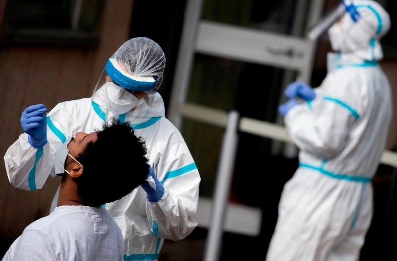 Pruebas para detectar el coronavirus en imagen de archivo. 
