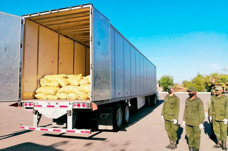 Según De la Vega, ya suman tres millones 641 mil beneficiados, y el propósito es llegar a 20 millones. El valor de los alimentos donados asciende a 258 millones 12 mil pesos. Foto cortesía CANACAR. 